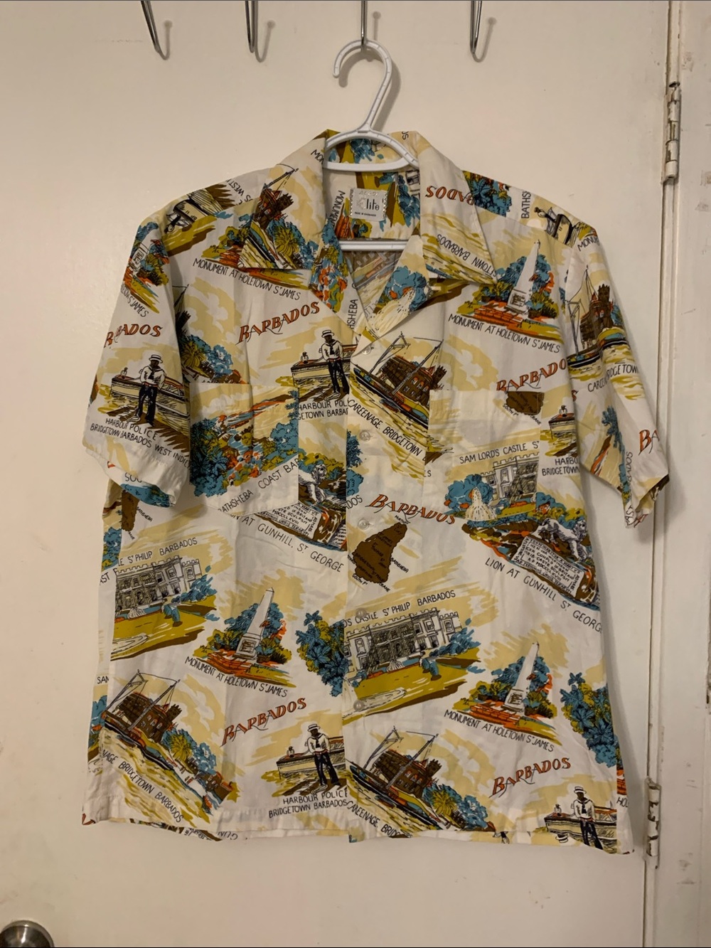 Barbados Travel-Print Short-Sleeve Button-Down Shirt - Cream Multi
